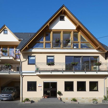 Weingut Eduard Kroth ブリーデル エクステリア 写真