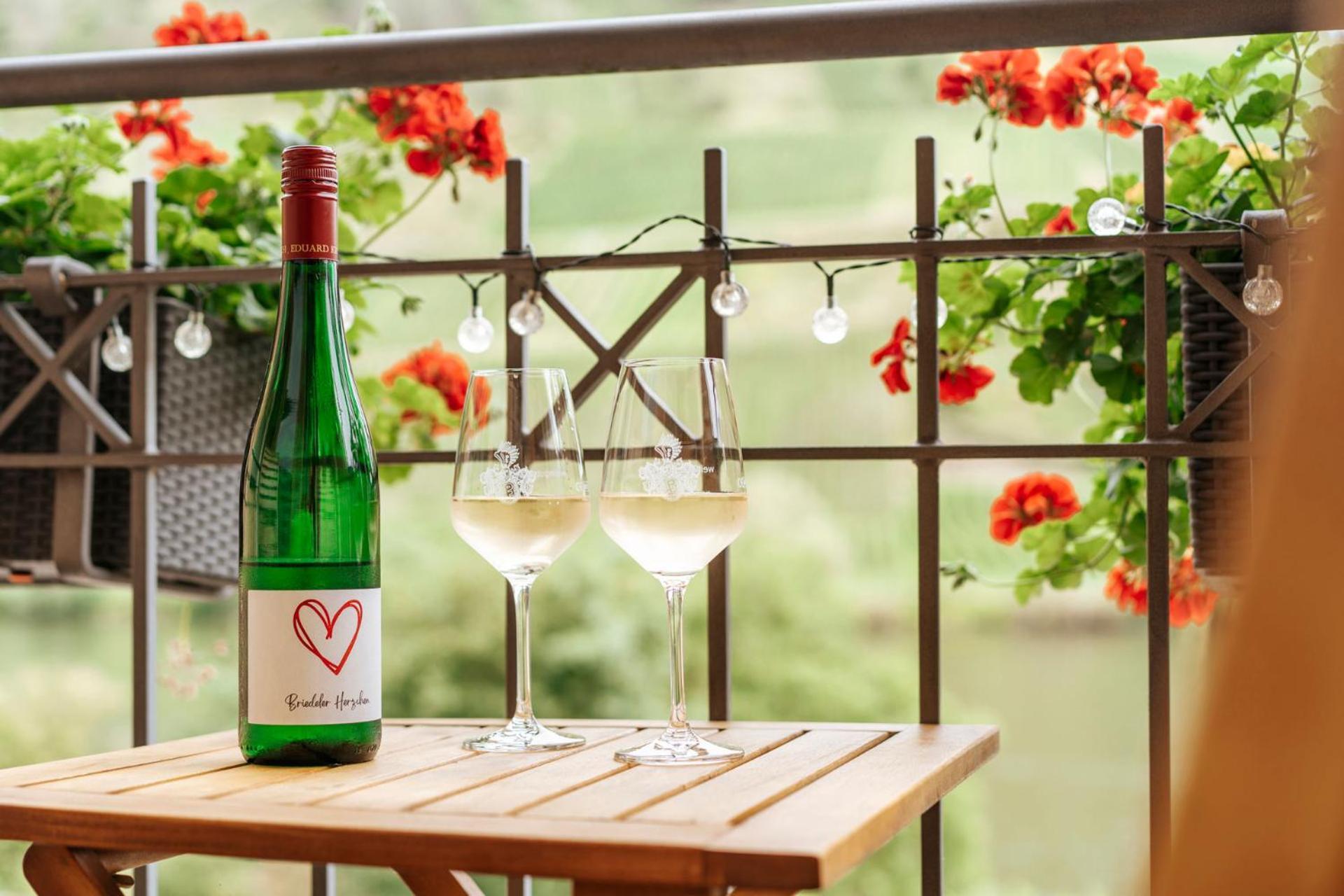 Weingut Eduard Kroth ブリーデル エクステリア 写真